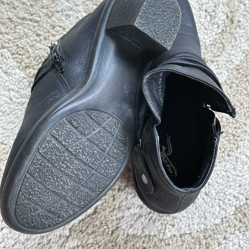 Booties - Picture 5 of 5